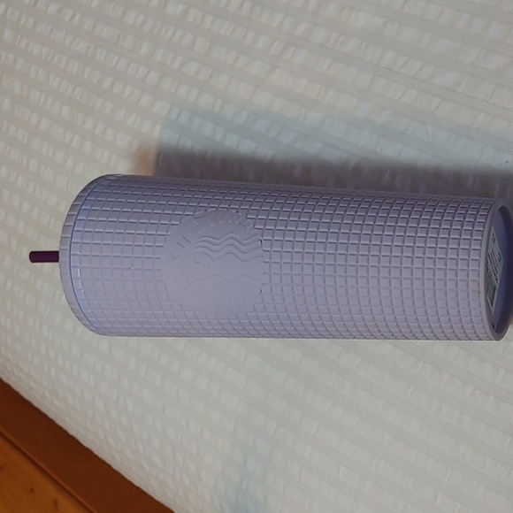 2021 Starbucks Matte Lilac Lavender  24 oz Grid Tumbler - Picture 3 of 16